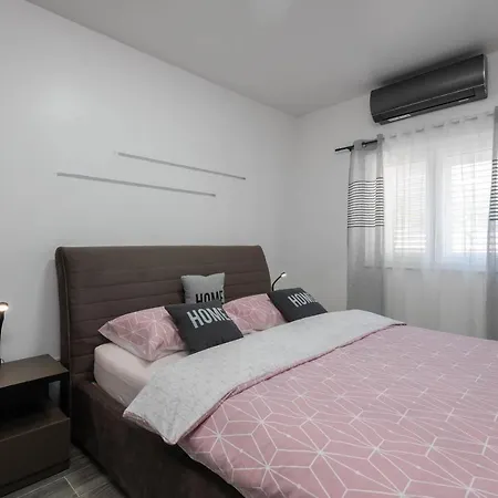 Marina Apartament