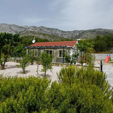 Apartament Marina *